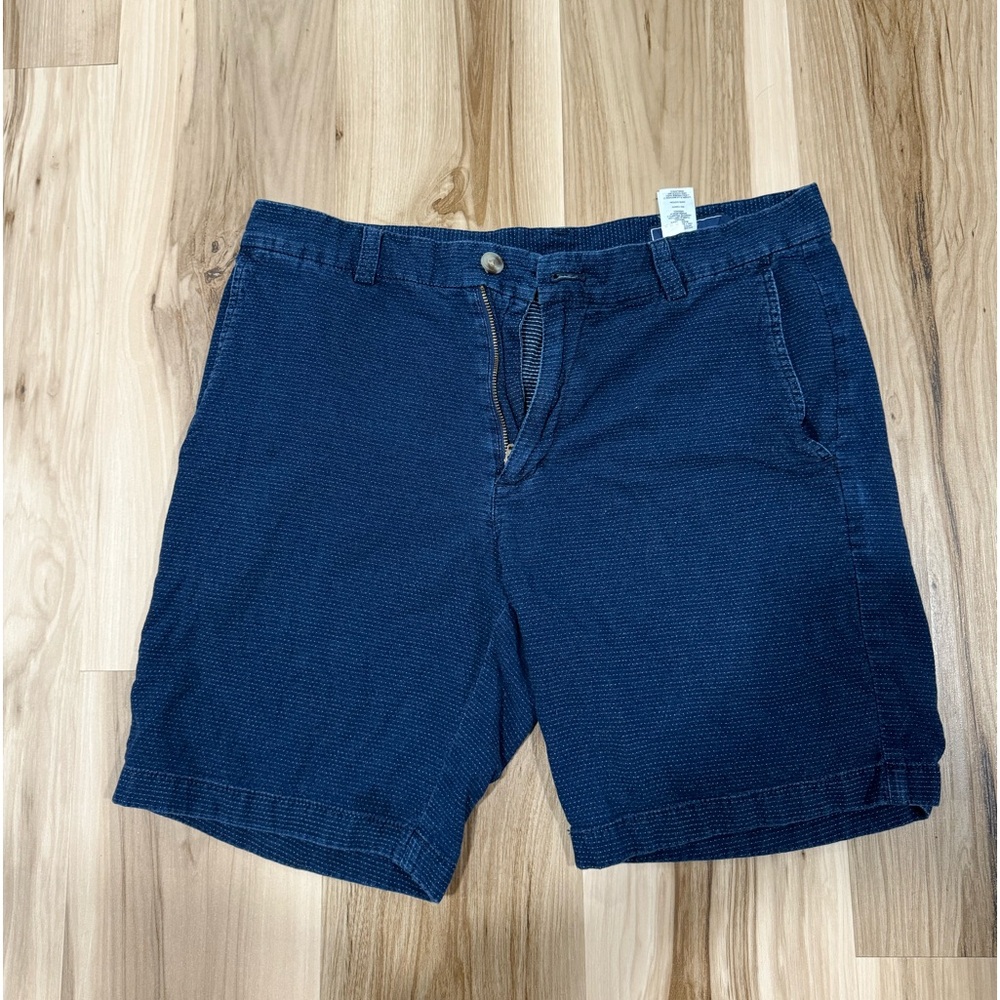 Vineyard Vines shorts